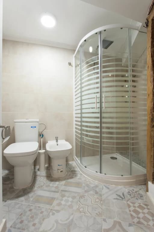 Plaza Mayor Flats - photo 9