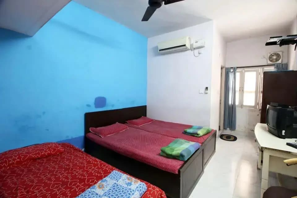 Polo Premier Home Stay - photo 6
