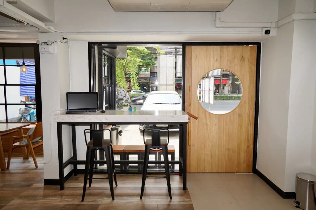 T Hostel at Victory Monument - photo 8