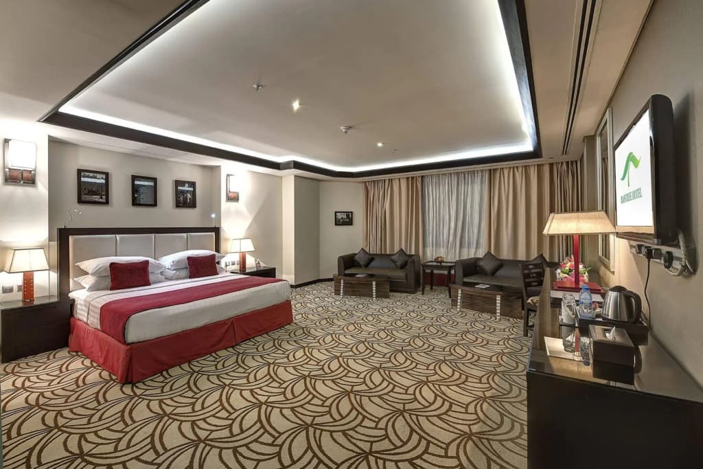 Pavilion Palace Hotel - photo 10
