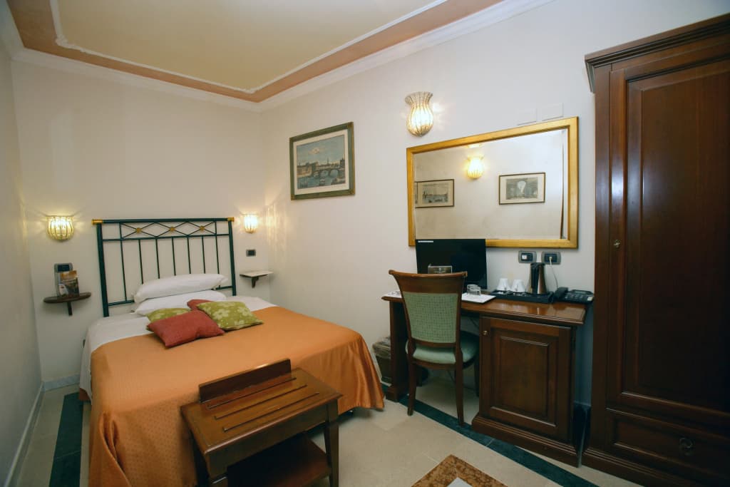 Hotel Domus Florentiae - photo 7