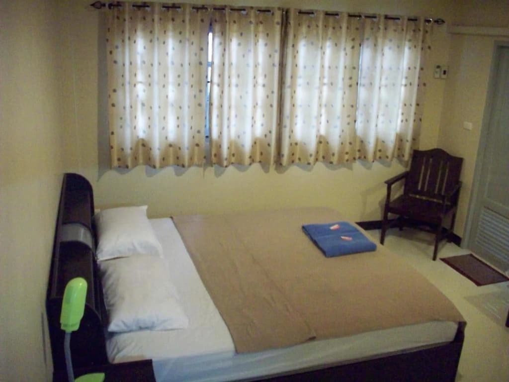 Orient House - photo 4