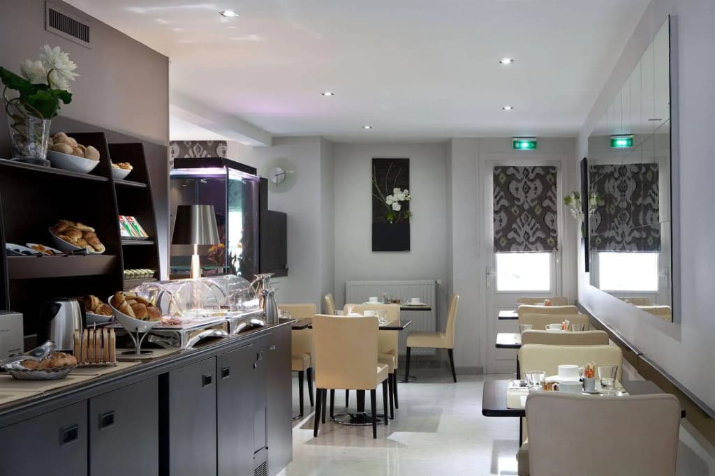 Hotel Bastille Spéria - photo 18