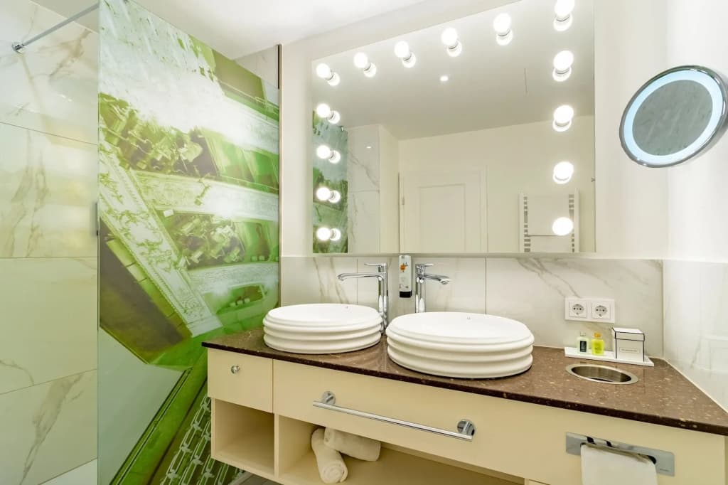 Theaterhotel & Suites Wien - photo 10