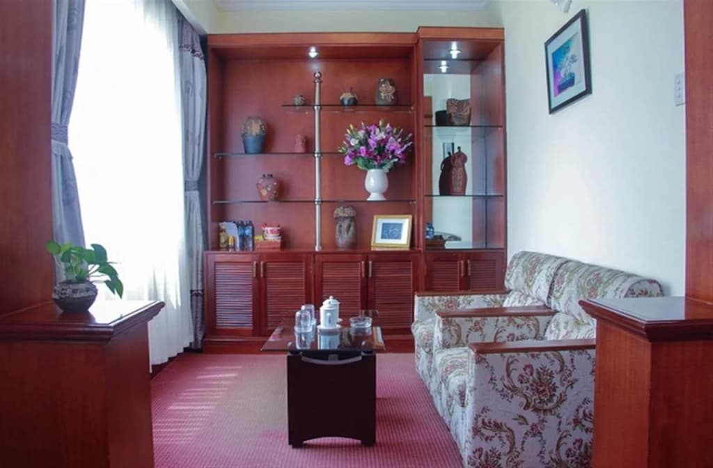 Kim Lien Hotel - photo 1