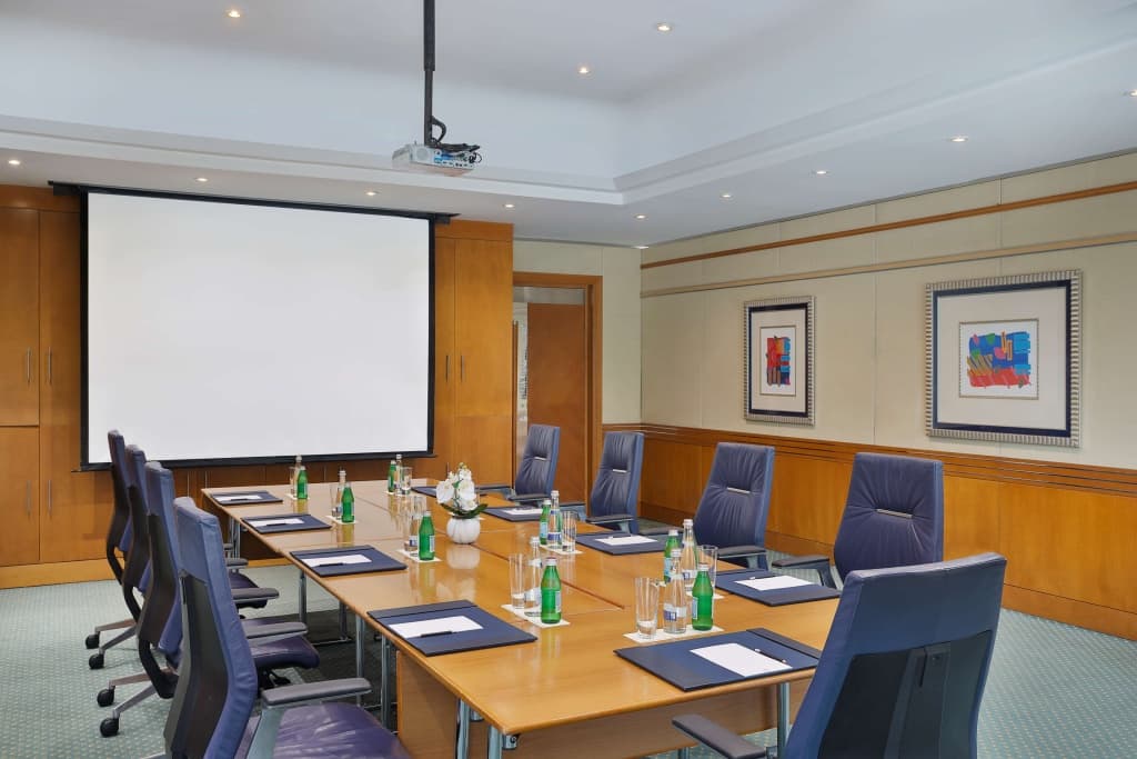 Hilton Dubai Jumeirah - photo 22