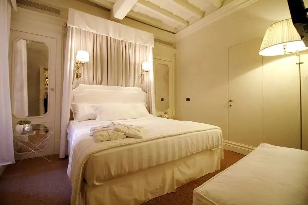 Deluxe Spanish Steps Experience - photo 2