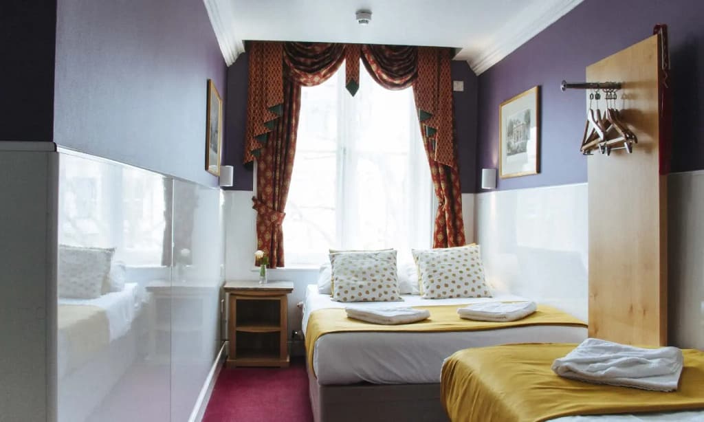 Lord Kensington Hotel - photo 6