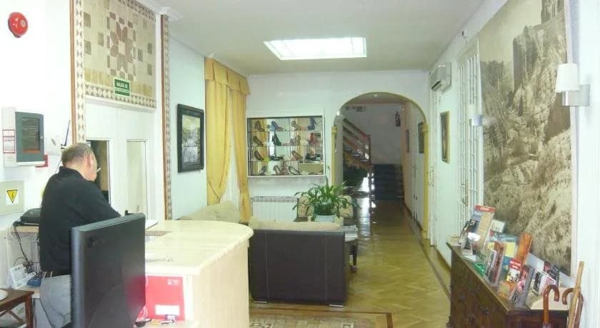 Hostal Triana - photo 15