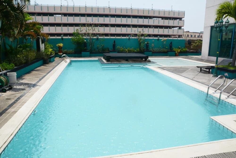 Spacious And Convenient 3br at Pangeran Jayakarta Apartment - photo 10
