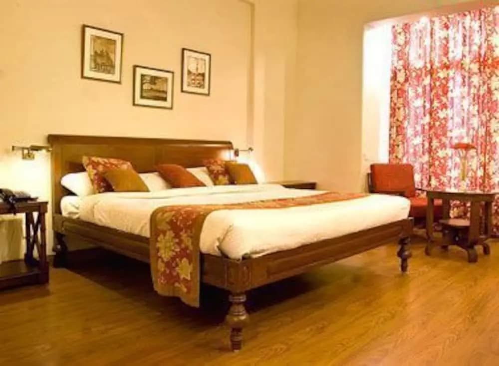 Broadway An Alivaa Collection Hotel - photo 3