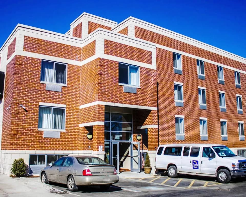 Cresthaven Inn JFK - photo 1