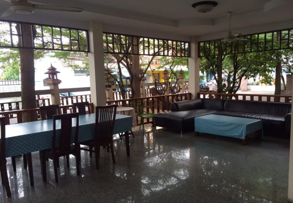 Marina Guest House - photo 8