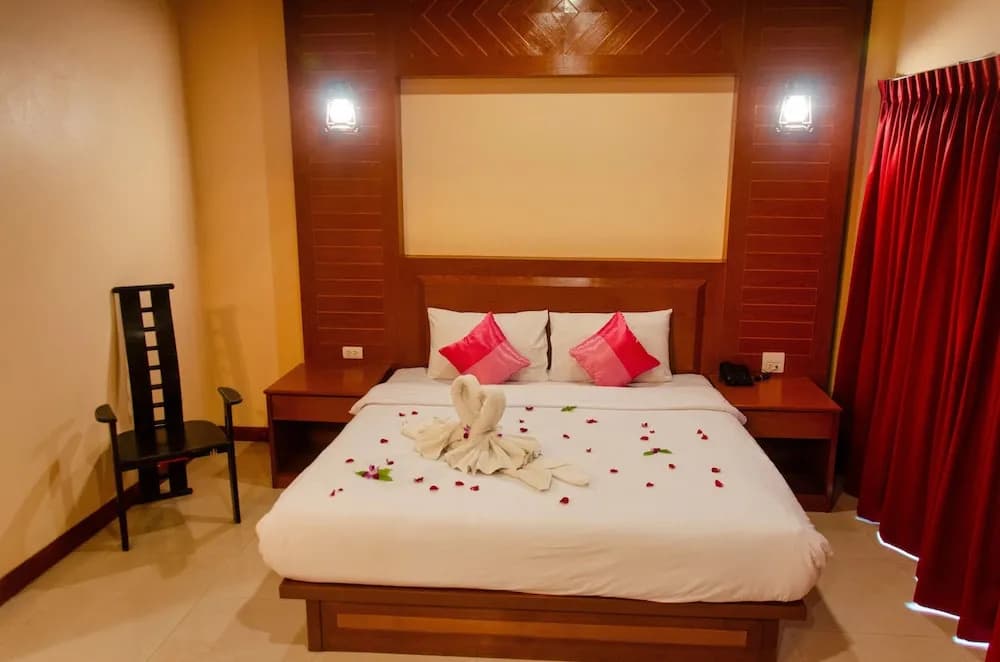 Diva Patong Hotel - photo 7