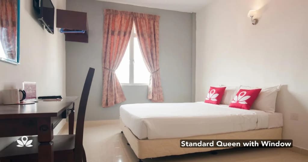 OYO 275 Senyum Inn - photo 6