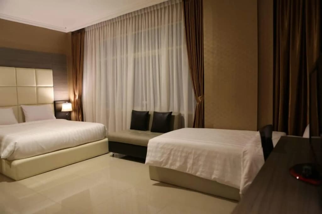 Hotel 55 - photo 17