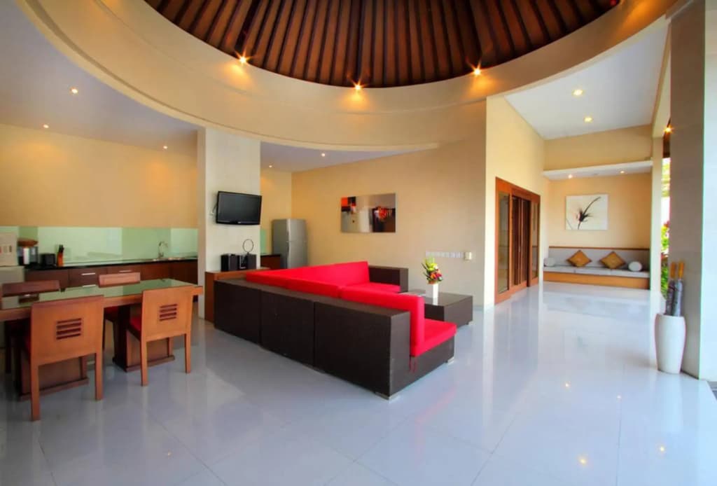 Oval Villa Bali - photo 14