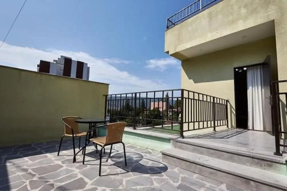 Gold Line Hotel - photo 13