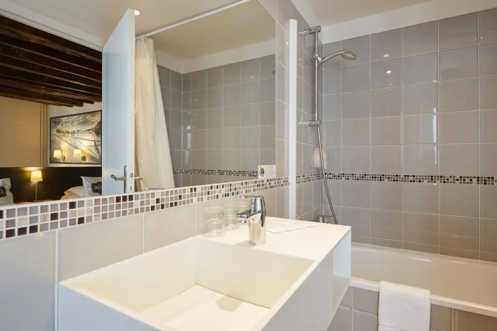 Hotel Grand Coeur Latin - photo 10
