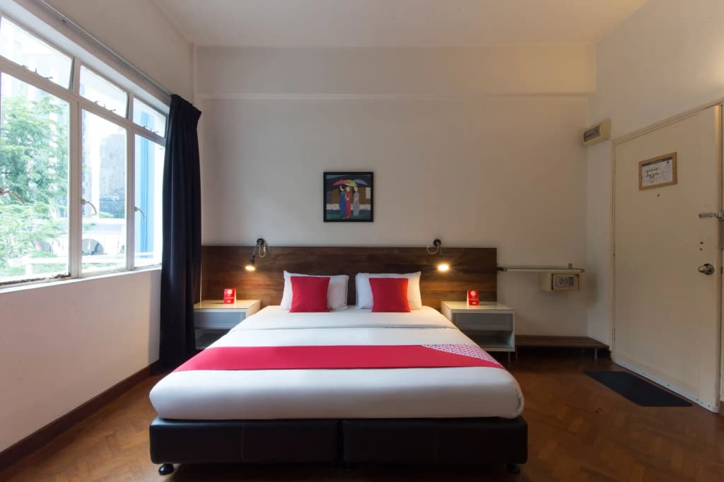 Lodge Paradize Hotel by OYO Rooms - photo 3