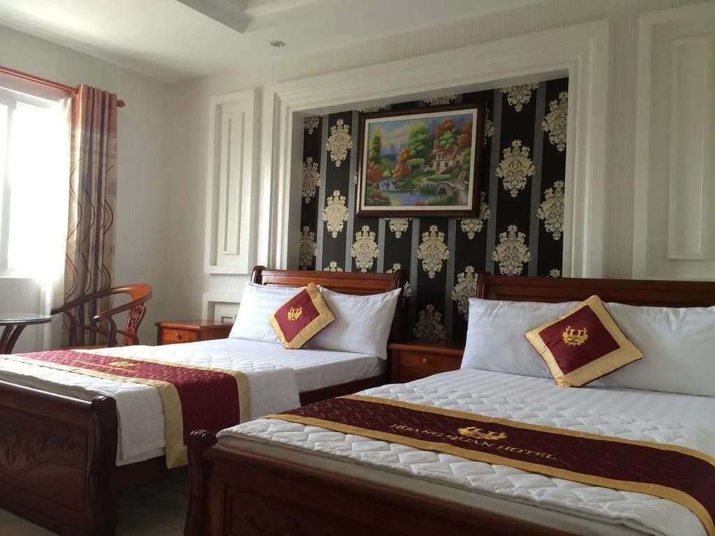 Hoang Quan Hotel - photo 8