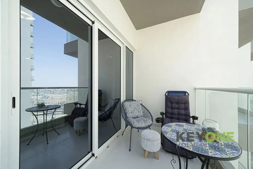 Viridis Residence Cozy Studio Living - photo 8