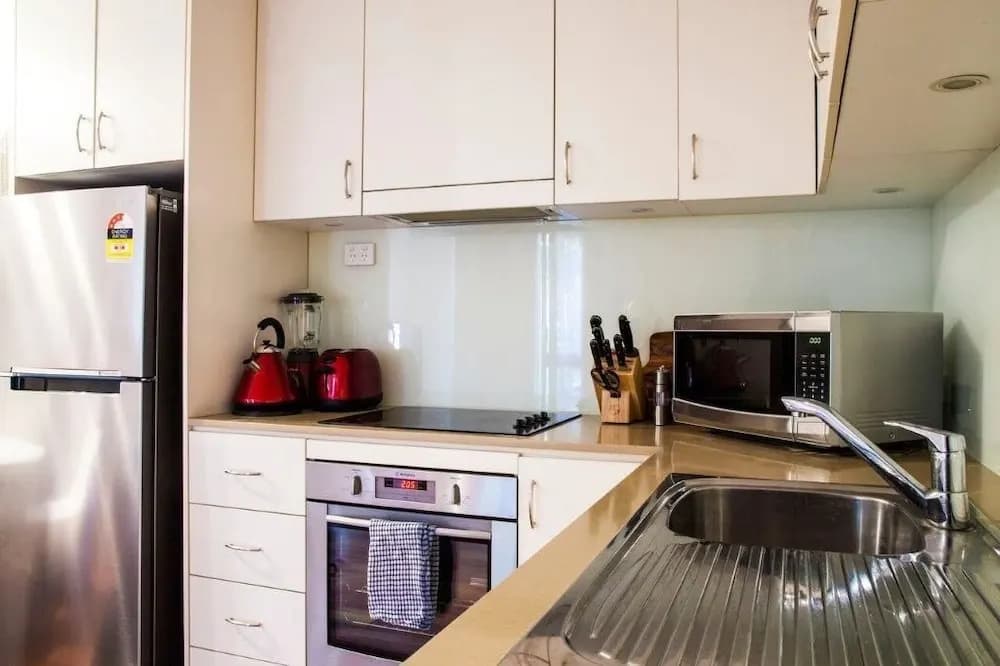 Spacious One Bedder in Potts Point - photo 10