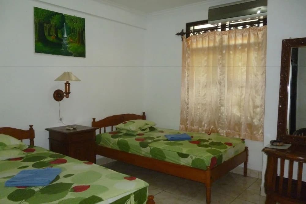 Pondok Santhi Homestay - photo 27