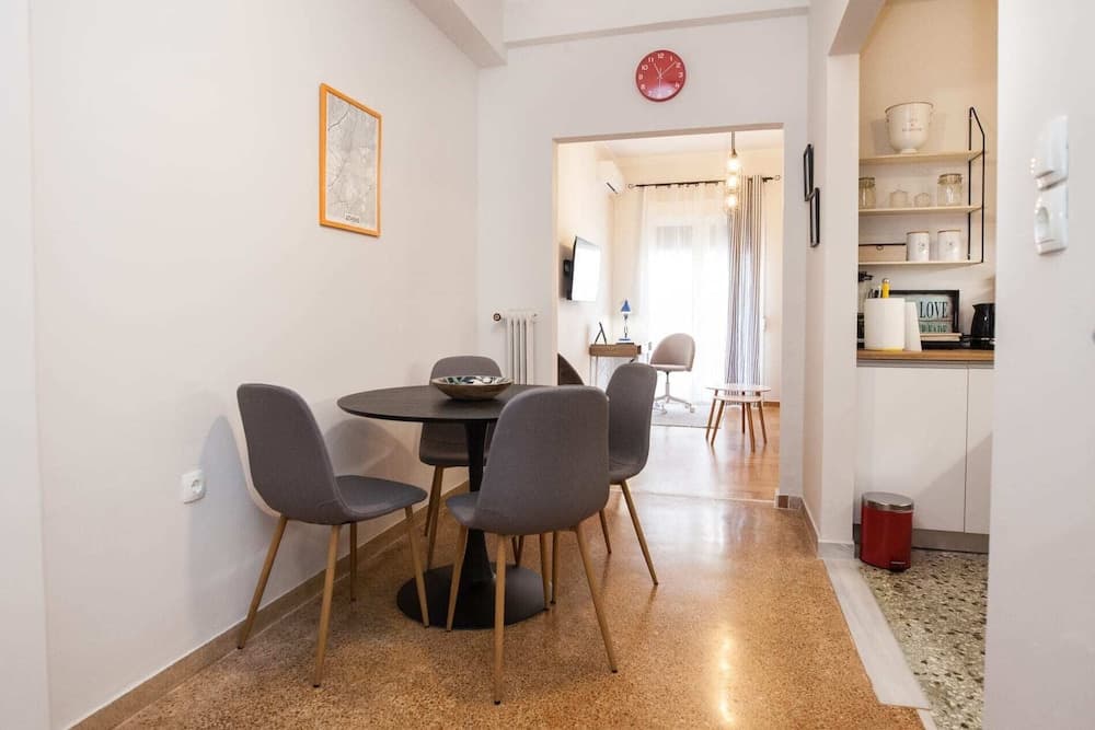 Modern New Apt next To Metaxourgeio - photo 9