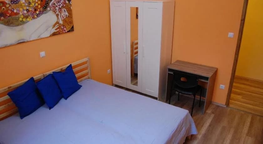 Colors Budapest Hostel - photo 2