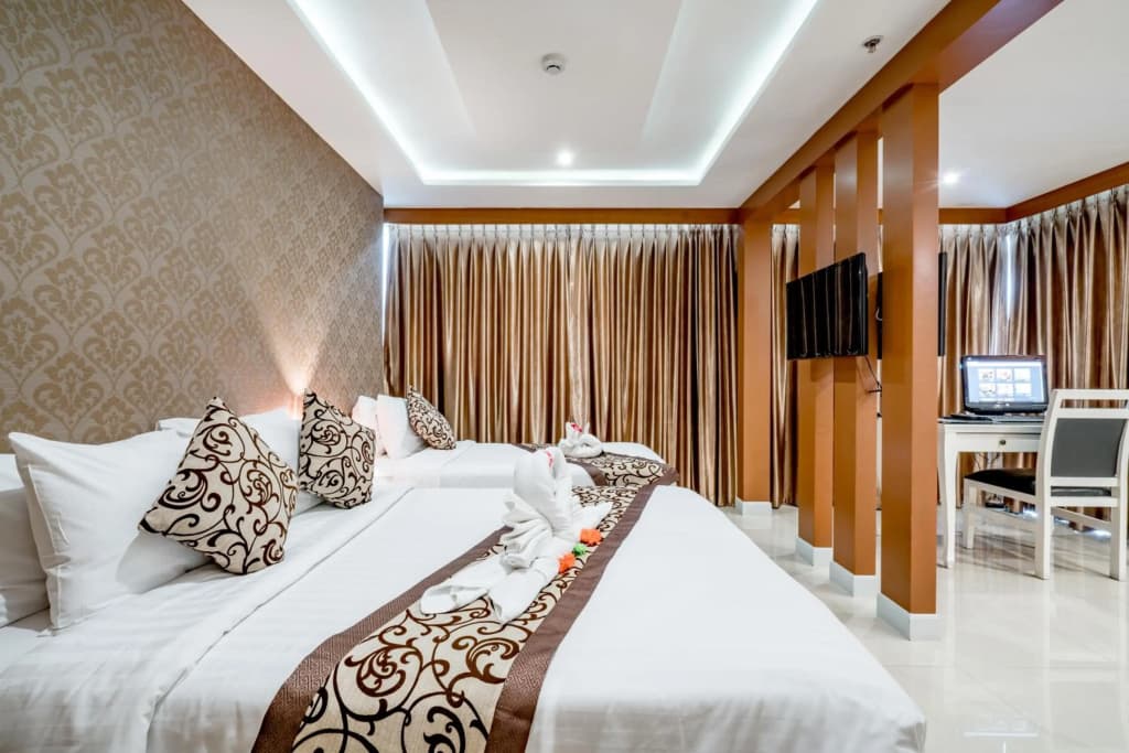 247 Boutique Hotel - photo 4