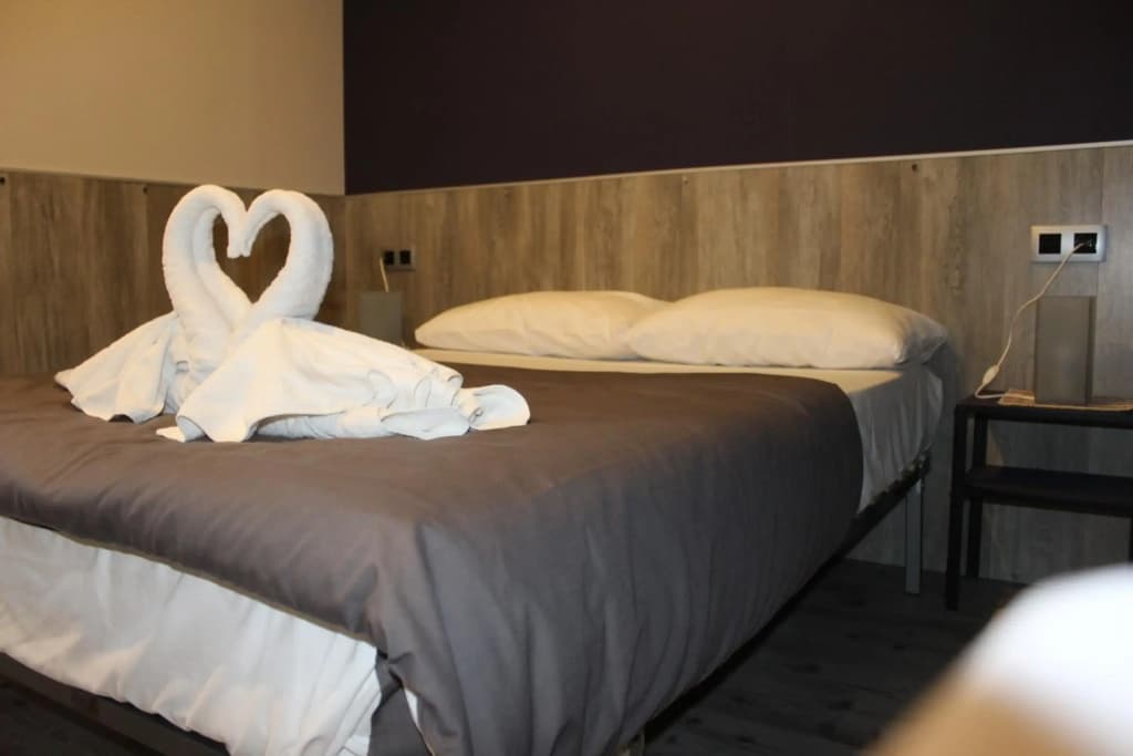 Bcn Condal Hostal - photo 2