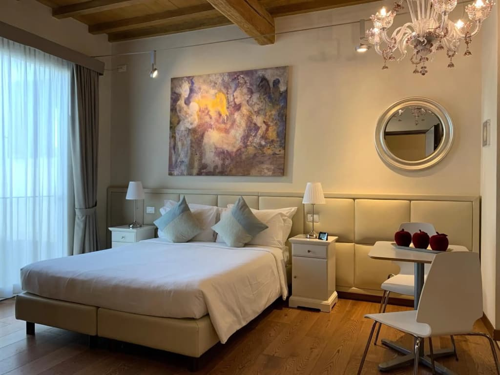 Florence Art Apartments - photo 4