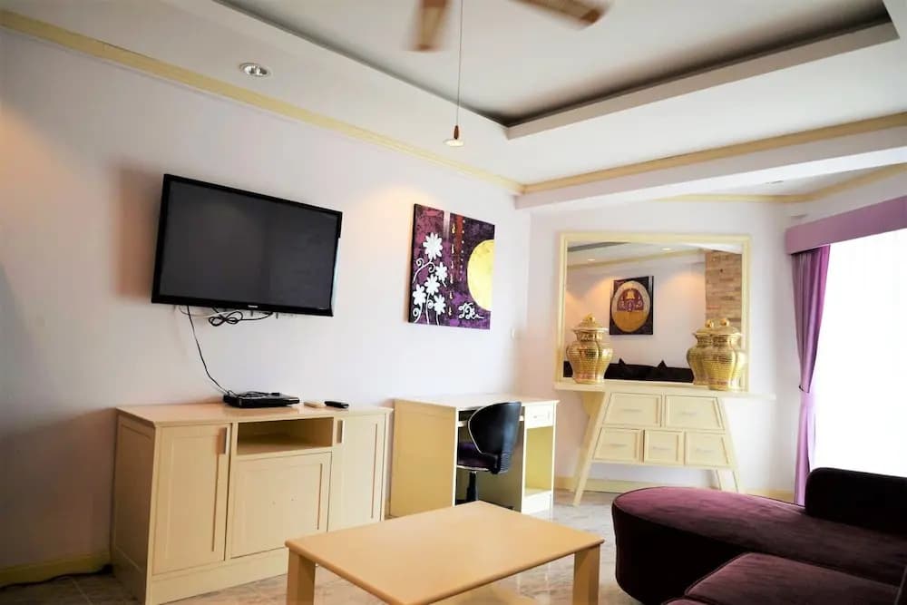 1-bed Condo at Jomtien Beach - Sleeps 2 - photo 14