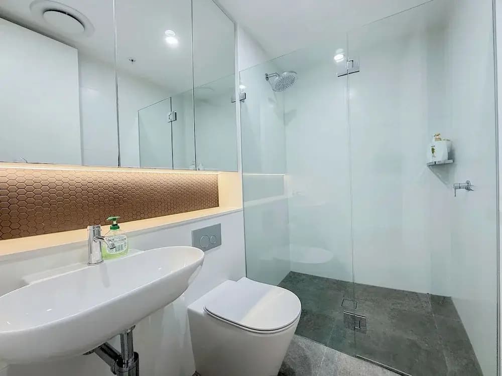Burwood Apartment - photo 9
