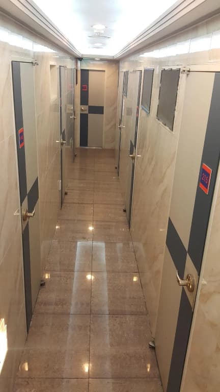 E-Livingtel - Hostel - photo 12