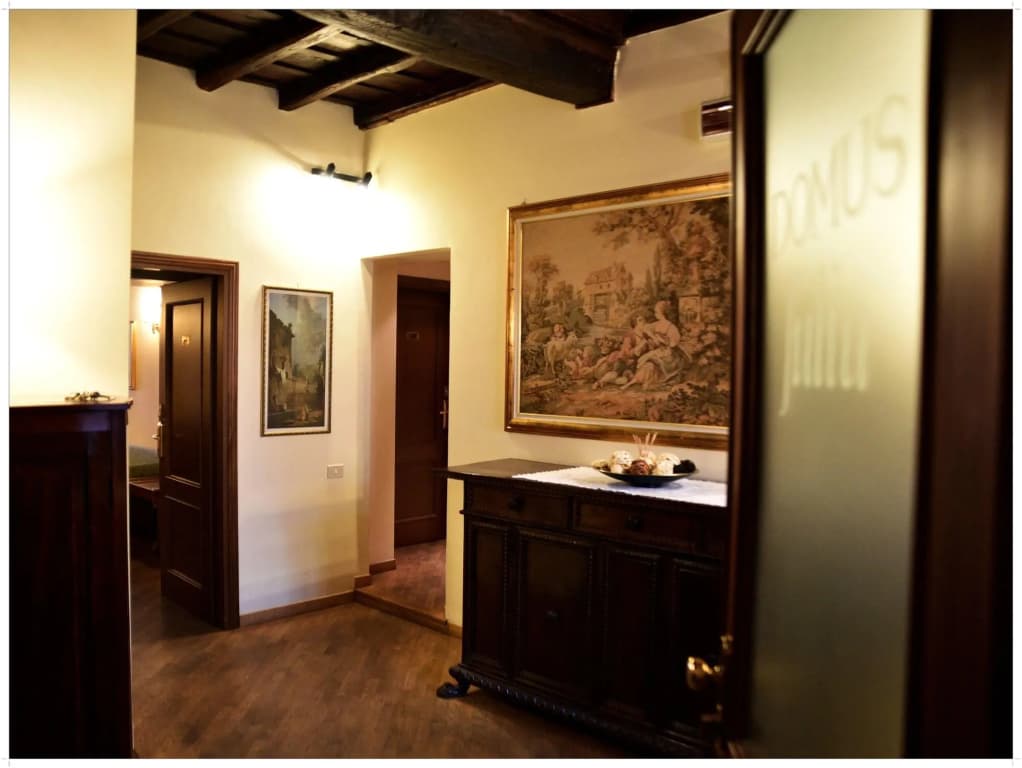 Domus Julia - photo 2