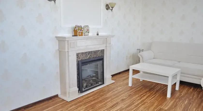 Apartment Fireplace - photo 3