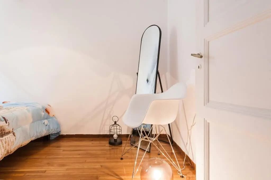 3Bdr Ideal Central Athenian Apt - photo 6
