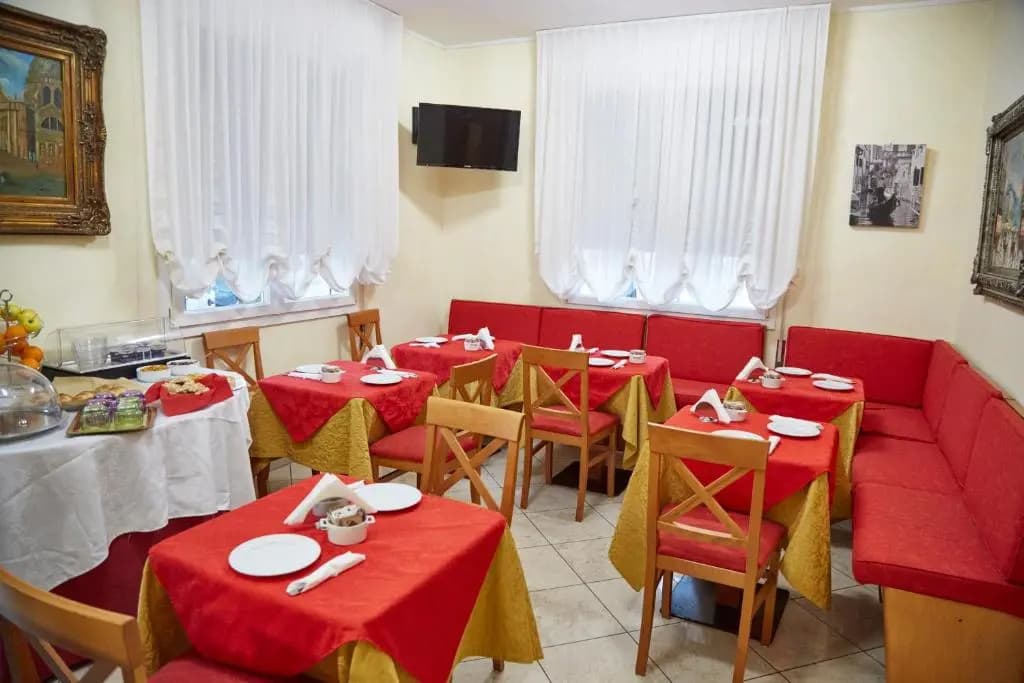 Hotel Villa Adele - photo 15