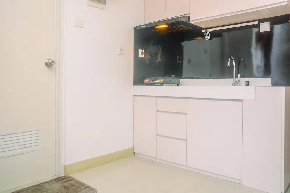 Warm And Minimalist 1Br At Signature Park Grande Apartment - photo 10