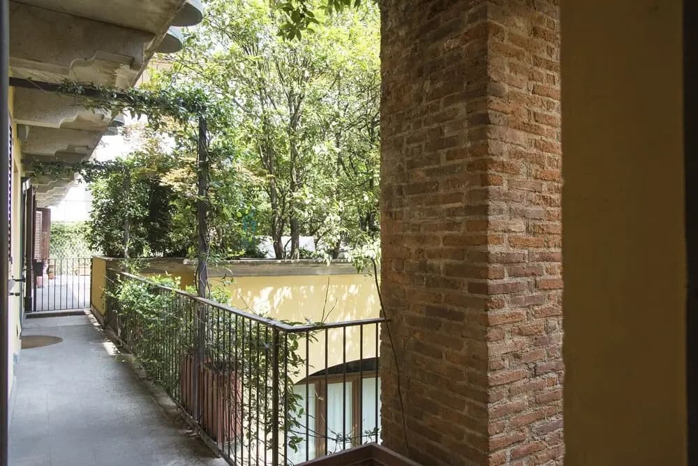 Hidden Retreat near Duomo - photo 12
