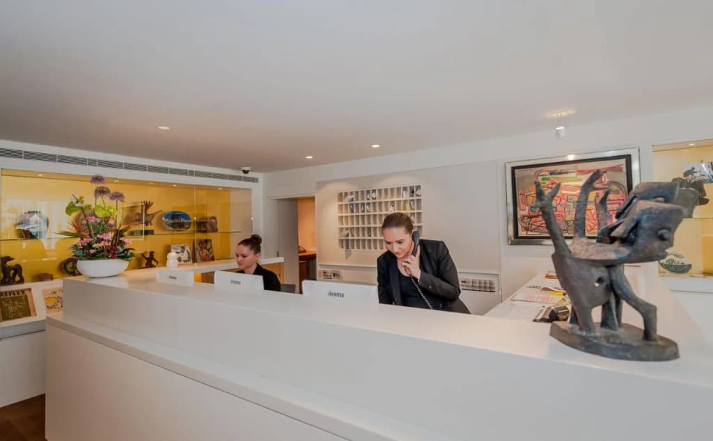 Ambassade Hotel - photo 31