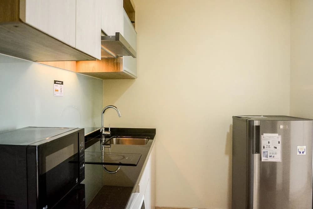 Great Location Studio at Menteng Park Apartment - photo 16
