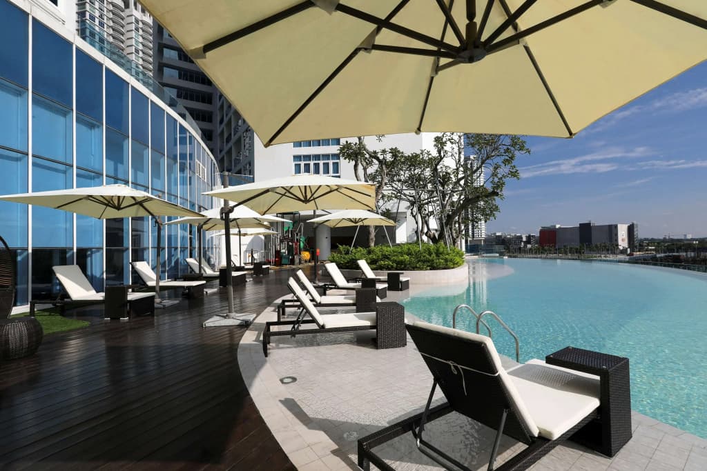 Pinetree Marina Resort - photo 16