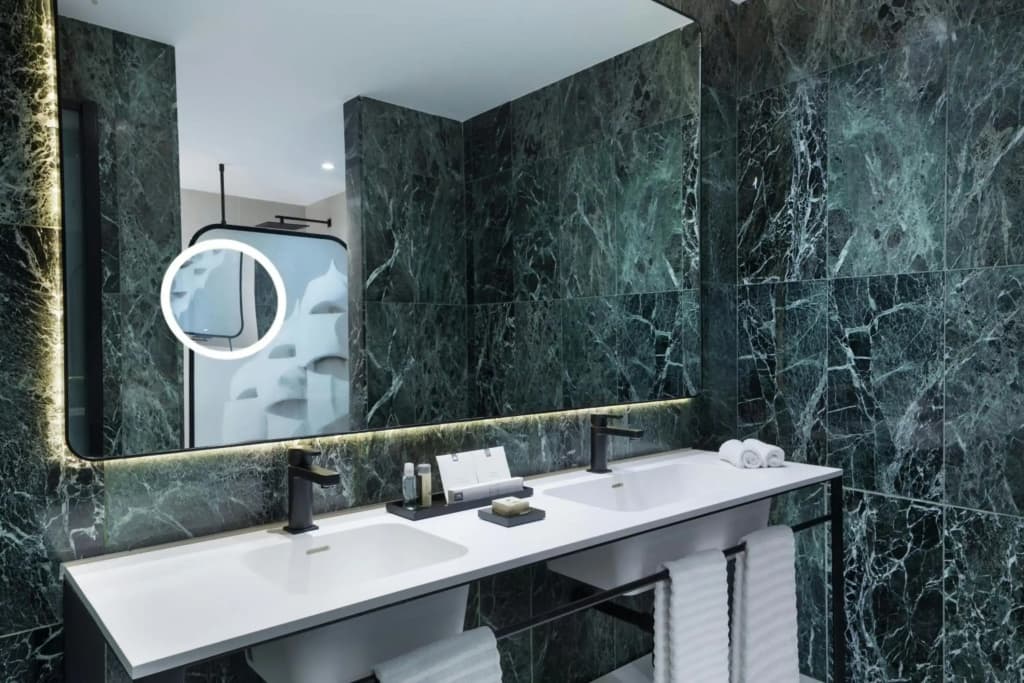 Renaissance Barcelona Hotel - photo 11
