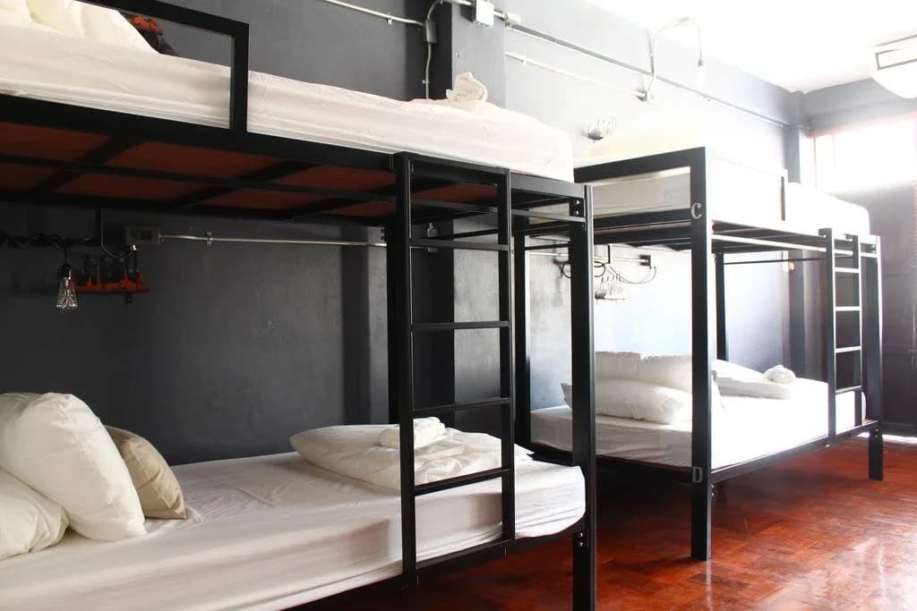 Human Sleep Hostel - photo 3