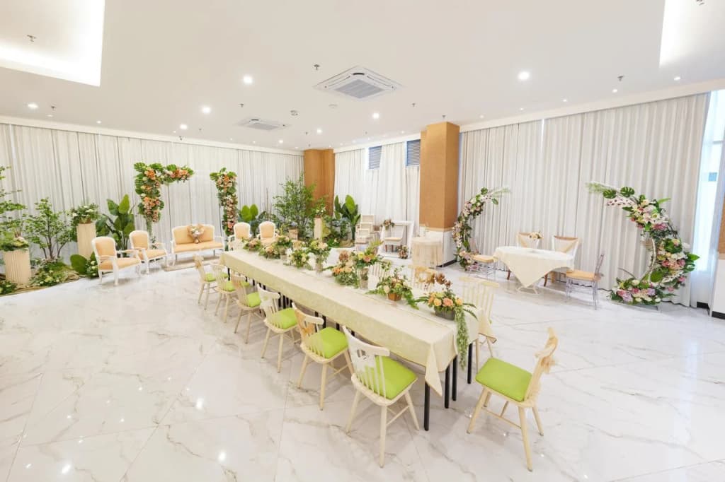 Heef Hotel Pasar Baru - photo 25