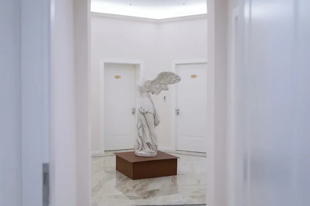 Romart luxury rooms - photo 16