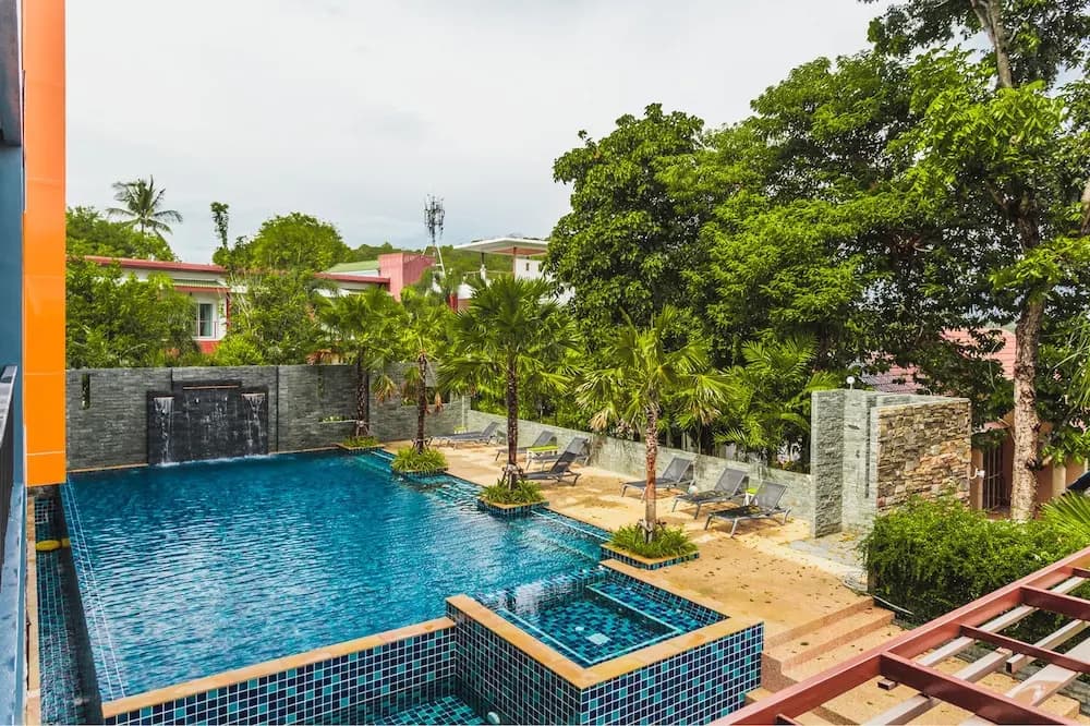 Condo in Nai Harn in ReLife 15-122-211 - photo 14